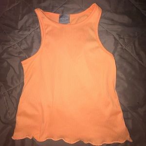 Peachy color, Small, Not cropped